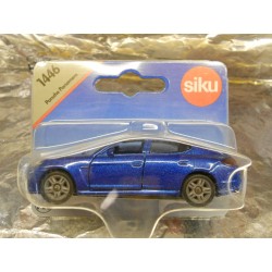 ** Siku 1446  Siku Super Porsche Panamera.