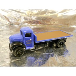 ** Classix EM7607  Ford Thames ET6 Flatbed 'Highways Department'