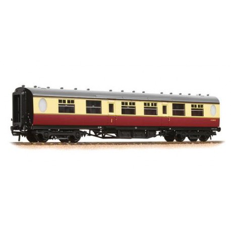 ** Bachmann 34-411 x 2 Thompson Composite Corridor BR Crimson & Cream