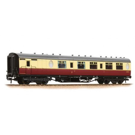 ** Bachmann 34-436 x 2 Thompson Composite Brake Coach BR Crimson & Cream