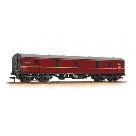 ** Bachmann 39-271D x 2 BR Mk1 GUV Maroon