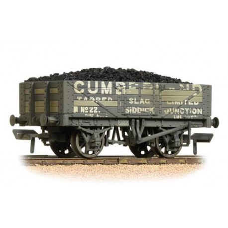 ** Bachmann 37-071 x 4 5 Plank Wagon Wooden Floor Cumberland Weathered - with Wagon Load