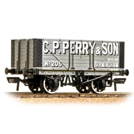 ** Bachmann 37-117 x 4 7 Plank Fixed End Wagon C. P. Perry