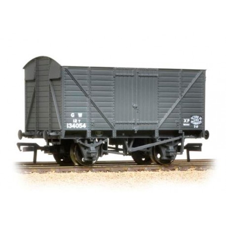 ** Bachmann 37-730C x 4 12 Ton Ventilated Van GWR Grey