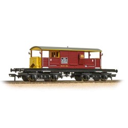 ** Bachmann 33-832 x 2 25 Ton Queen Mary Brake Van EWS