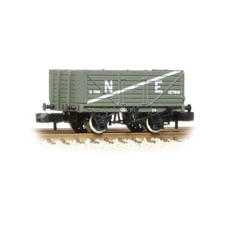 ** Graham Farish 377-090 x 2 7 Plank Wagon End Door NE Grey