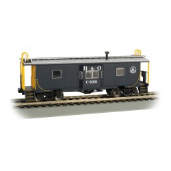 ** Bachmann 783204 x 1 Bay Window Caboose (with Roof Walk) B&O®