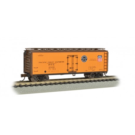 ** Bachmann 19852 x 1 40' Wood-Side Reefer Pacific Fruit Express