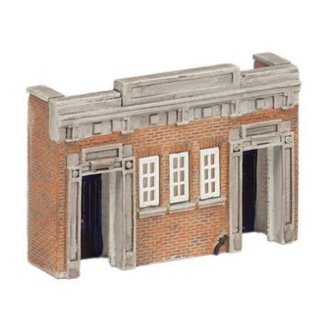 ** Graham Farish 42-234  x 1 Scenecraft Low Relief Public Convenience (Pre-Built)