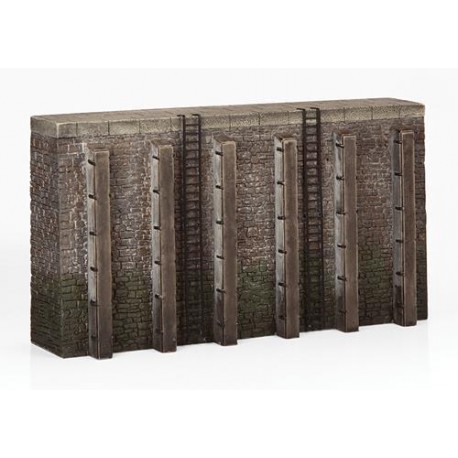 ** Graham Farish 42-568  x 1 Scenecraft Quayside Walls (Pre-Built)