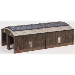 ** Bachmann 44-0035  x 1 Scenecraft Wooden Carriage Shed (Pre-Built)