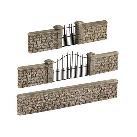 ** Bachmann 44-555 Scenecraft Stone Walls and Gates (Pre-Built)