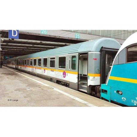 ** Rivarossi HR4293 ALEX UIC-Z 2nd Class Coach Set (3) IV
