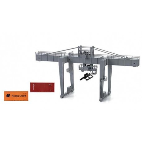 ** Lima HL8000 Container Crane with Containers (Pre-Built)
