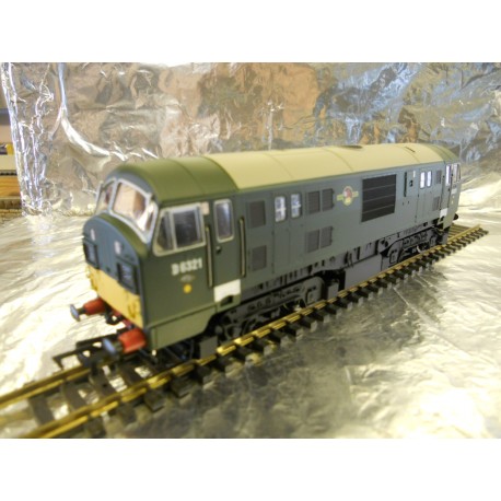 ** Dapol 4D-012-007 Class 22 D6321 BR Green SYP Serif Font A Headcode