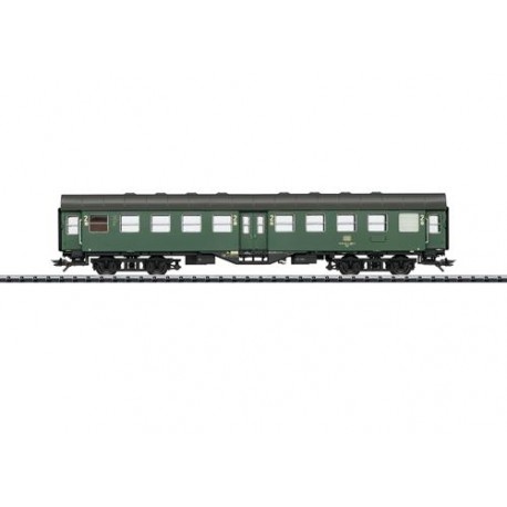 ** Minitrix 23494 DB Byg514 Augsburg-Nurnberg Rebuilt 2nd Class Coach IV