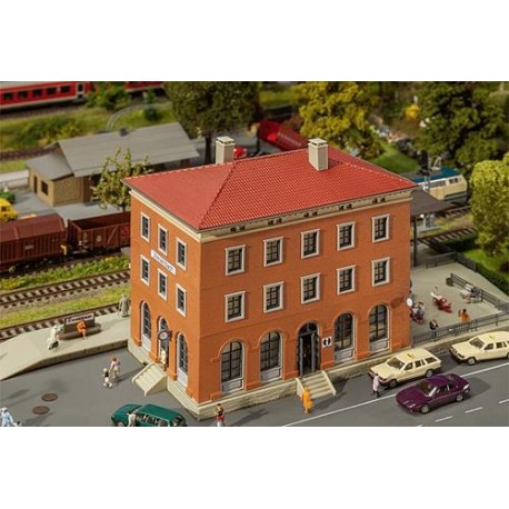 ** Faller 110135 Weisenbach Station Kit I