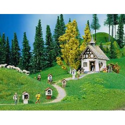 ** Faller 130235 Chapel with Wayside Crosses Kit II