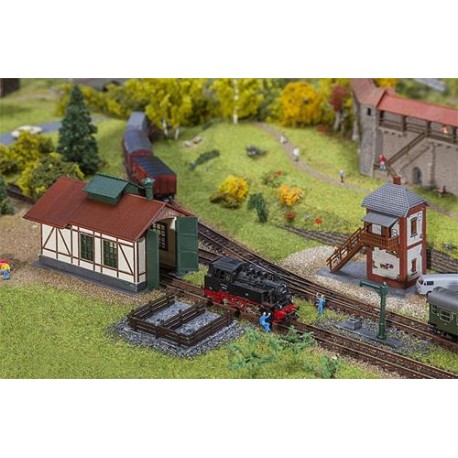 ** Faller 222108 Branch Line Engine Shed with Block Post Kit II