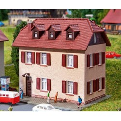 ** Faller 232328 Two Storey Home with Shutters Kit III