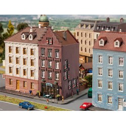** Faller 232334 Old Town House with Bar Kit II
