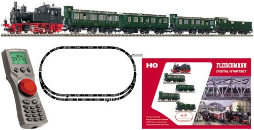 Fleischmann 631182 DB BR70 Local Passenger Digital Starter Set III
