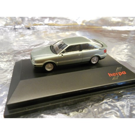 ** Herpa 363457  Model 1992  Audi Coupe .