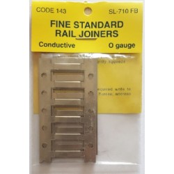 ** Peco SL-710FB Code 143 Fine Standard Rail Joiners for Flat Bottom Rail - 4 Frets, 24 pieces