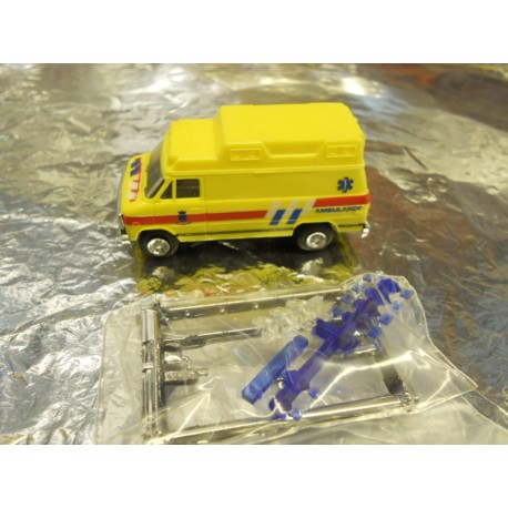 ** Trident 90098  Ambulance Van Yellow