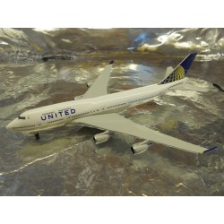 ** Herpa Wings 518581-002 United Airlines Boeing 747-400