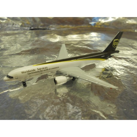 ** Herpa Wings 524612 UPS Airlines Boeing 757-200F