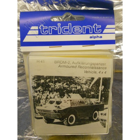 ** Trident 80041 BRDM2 Armoured Reconnaissance Vehicle Whitemetal Kit