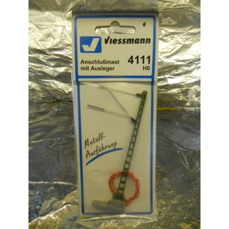 ** Viessmann 4111  Power Mast + Insulators & Arms
