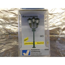 ** Viessmann 6382  Park Light with 5 Lanterns 78mm High Green 12-16 Volts