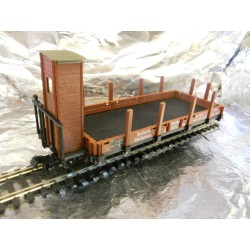 ** Fleischmann 2466  Magic Train Stake Wagon with Brakemans Hut